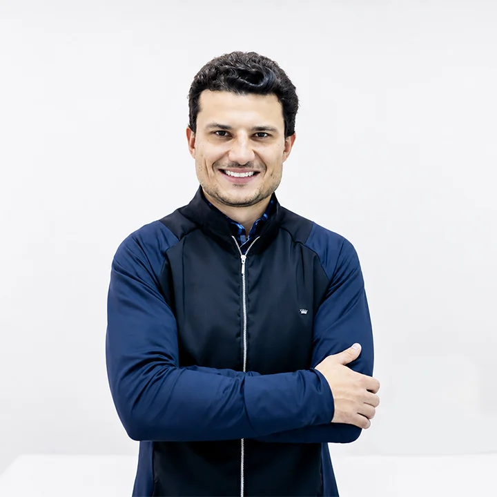 Dr. Éverton Lelis